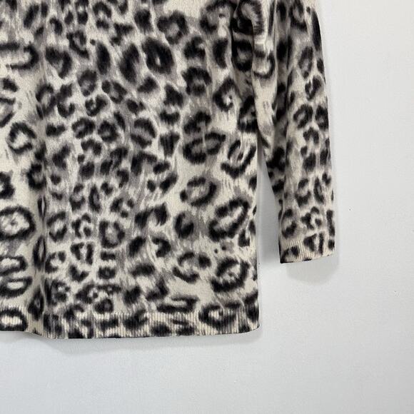 Talbots 100% Pure Cashmere Sweater XS Animal Print 3/4 Sleeve Pullover Crewneck - Picture 2 of 9